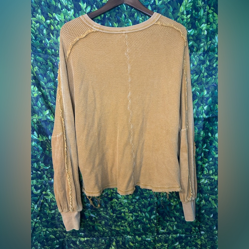 Easel Camel Textured Waffle Knit Sweatshirt - Picture 3 of 5